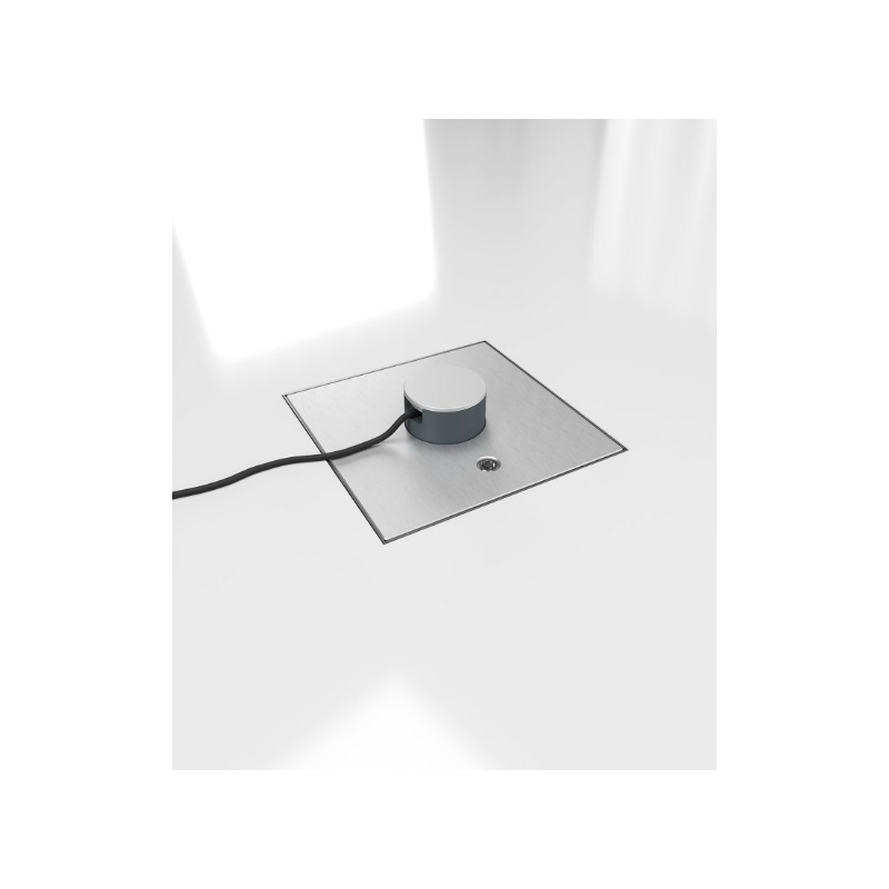 Prize incastrate in podea 2008Q , cutie din Inox cu  capac articulat din aluminiu, cu tub, IP54 ,traversabil cu masina